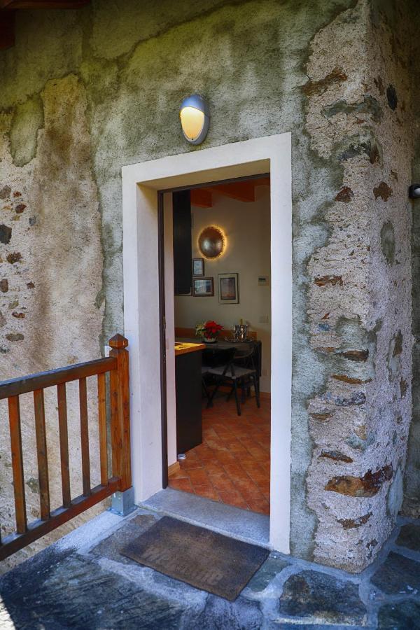 The Cozy Nest - Bellano Villa Ngoại thất bức ảnh